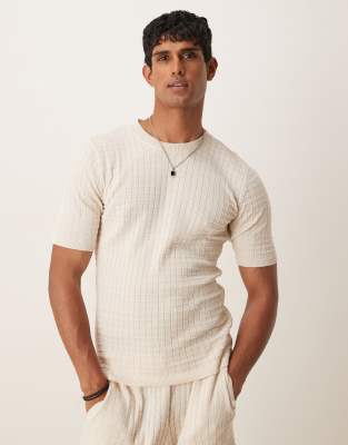 Asos ASOS DESIGN Muscle Fit Textured T-shirt And Shorts Co-ord In Cream