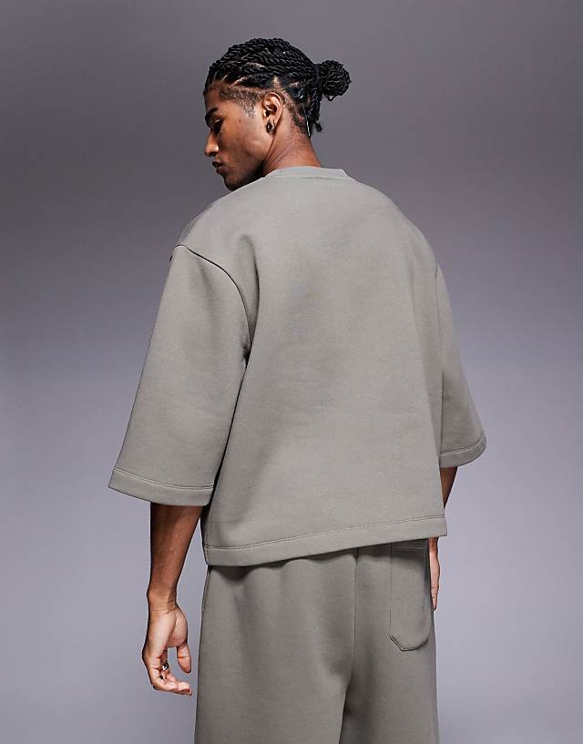 Asos ASOS DESIGN Oversized 3/4 Sleeve Sweatshirt In Khaki