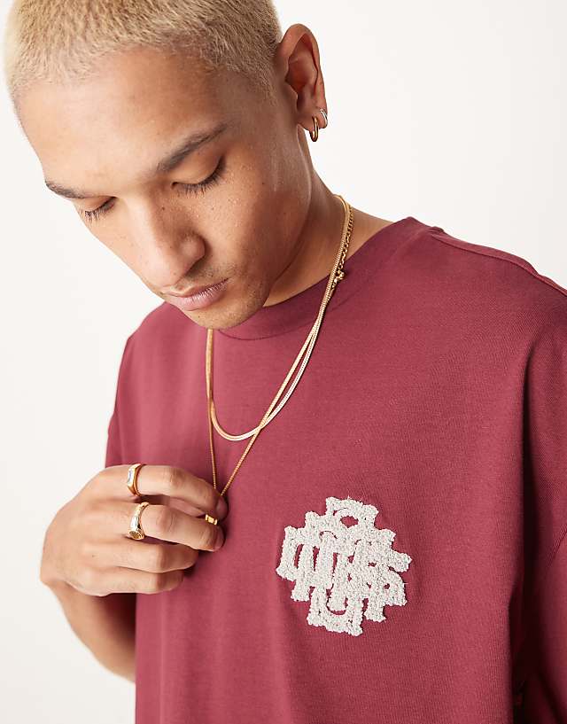 Asos ASOS DESIGN Oversized Boxy T-shirt In Burgundy With Chest Applique