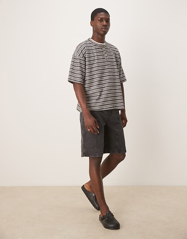 Asos ASOS DESIGN Oversized Dropped Shoulder Henley T-shirt In Striped Rib
