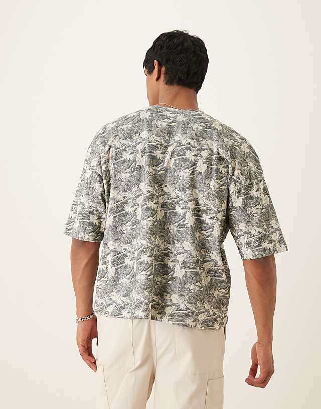 Asos ASOS DESIGN Oversized Dropped Shoulder T-shirt In Camo Print