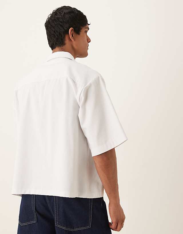 Asos ASOS DESIGN Oversized Half Sleeve Shirt With Zip Pocket Detail In White