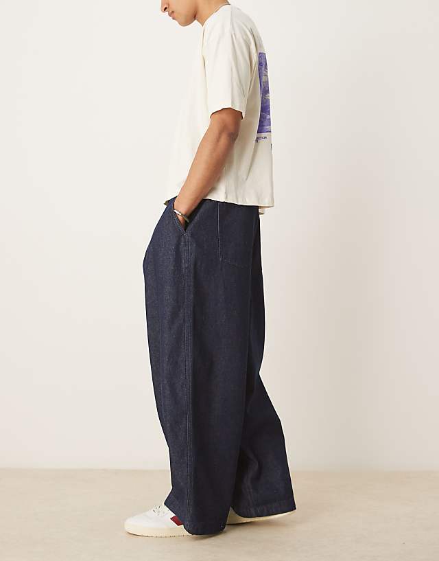 Asos ASOS DESIGN Oversized Parachute Jeans With Pleat Detail In Raw Wash