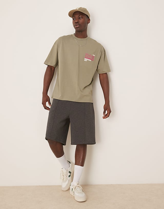 Asos ASOS DESIGN Oversized Scuba Short In Charcoal Marl