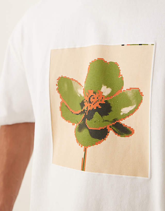 Asos ASOS DESIGN Oversized T-shirt With Chest Print In White