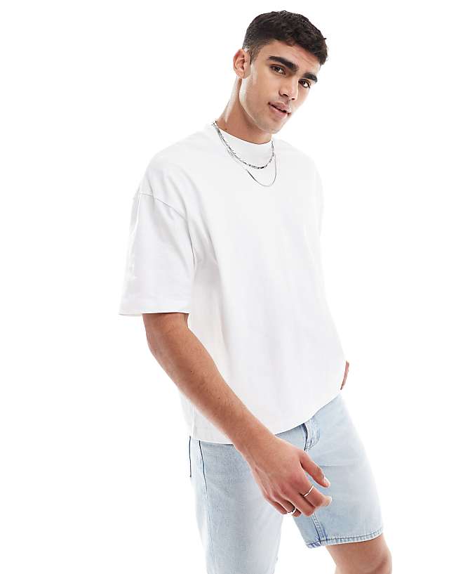 Asos ASOS DESIGN Oversized T-shirt With City Graphic In White