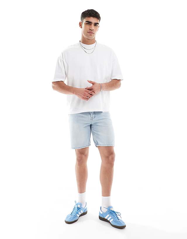 Asos ASOS DESIGN Oversized T-shirt With City Graphic In White
