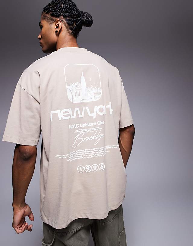 Asos ASOS DESIGN Oversized T-shirt With New York Graphic In Beige