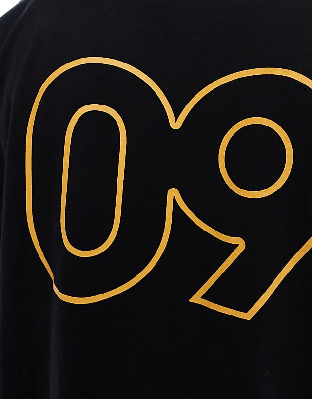 Asos ASOS DESIGN Oversized T-shirt With Sports Graphic In Black