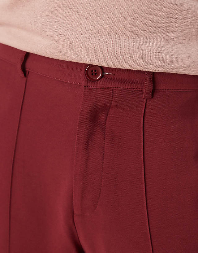 Asos ASOS DESIGN Oversized Tapered Smart Trousers In Burgundy
