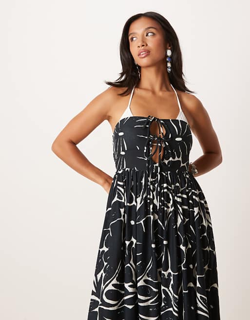Asos ASOS DESIGN Petite Bandeau Lace Up Maxi Beach Dress With Linen In Mono Floral