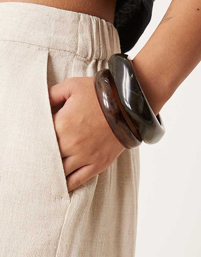 Asos ASOS DESIGN Petite Relaxed Straight Leg Trousers With Linen In Natural