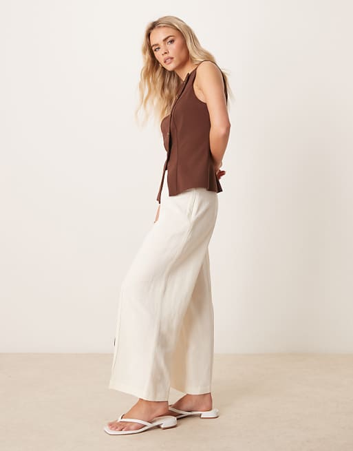 Asos ASOS DESIGN Petite Tailored Linen Culotte Trousers In Off White