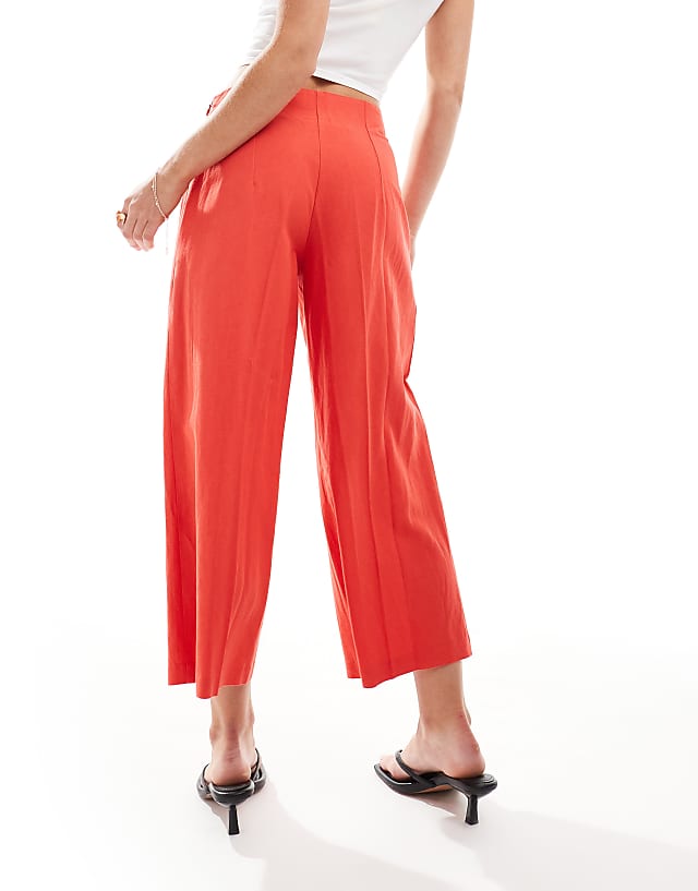 Asos ASOS DESIGN Petite Tailored Linen Culotte Trousers In Red