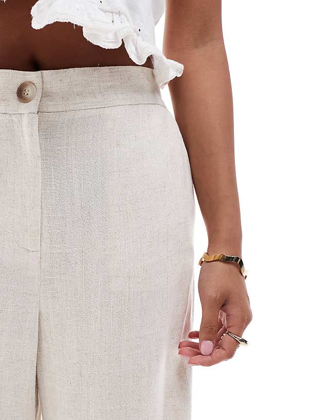 Asos ASOS DESIGN Petite Tailored Wide Leg Dad Trousers With Linen In Stone