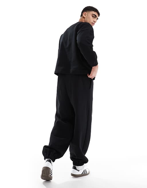 Asos ASOS DESIGN Premium Co-ord Heavyweight Oversized Balloon Jogger In Black - BLACK - BLACK