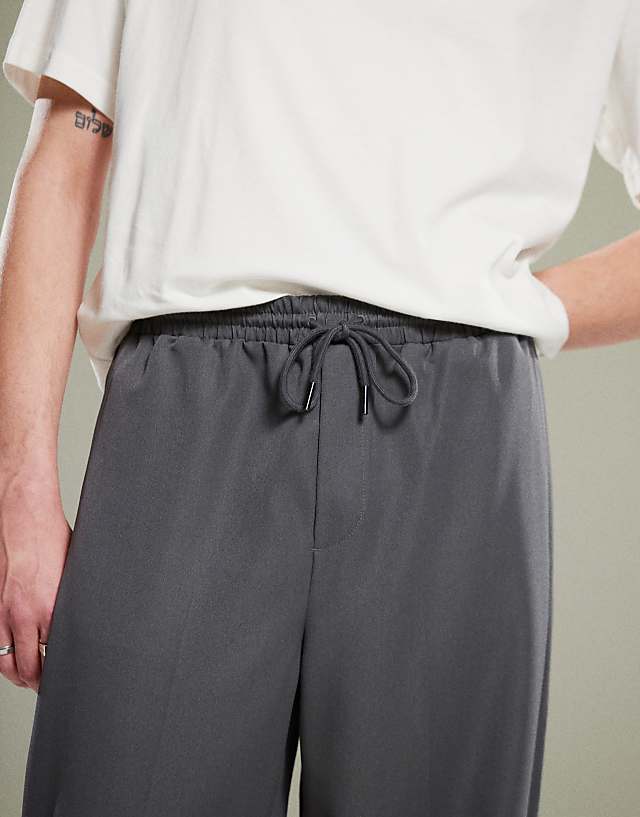 Asos ASOS DESIGN Pull On Smart Wide Leg Trousers In Charcoal