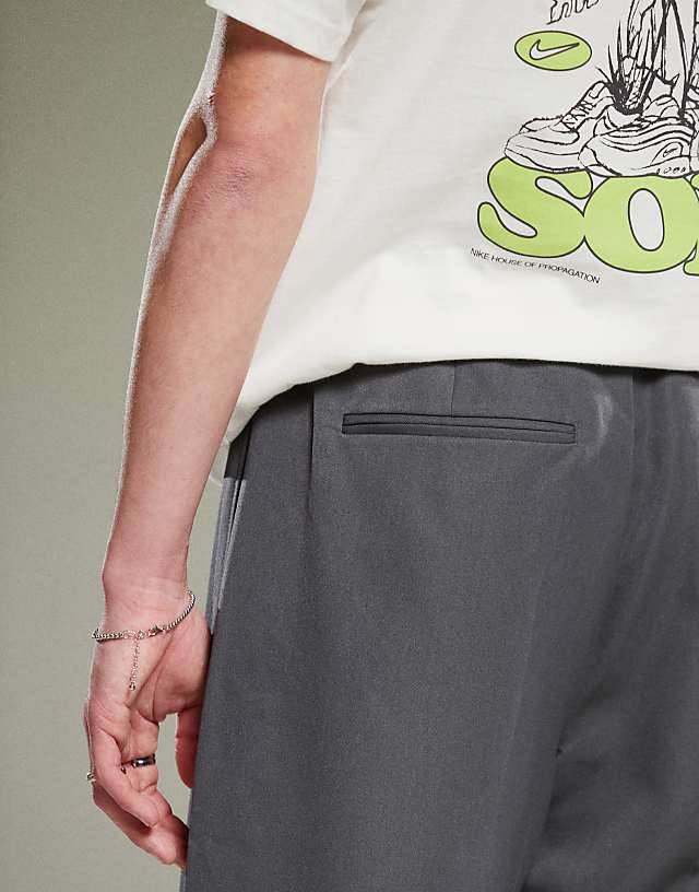 Asos ASOS DESIGN Pull On Smart Wide Leg Trousers In Charcoal