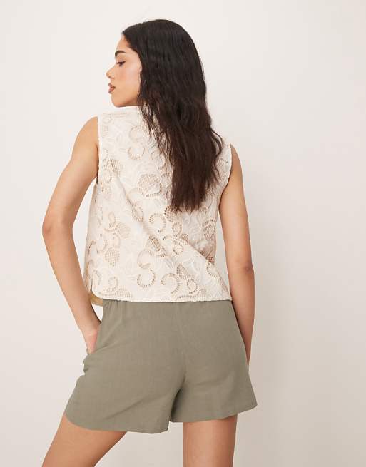 Asos ASOS DESIGN Relaxed Dad Short With Linen In Khaki