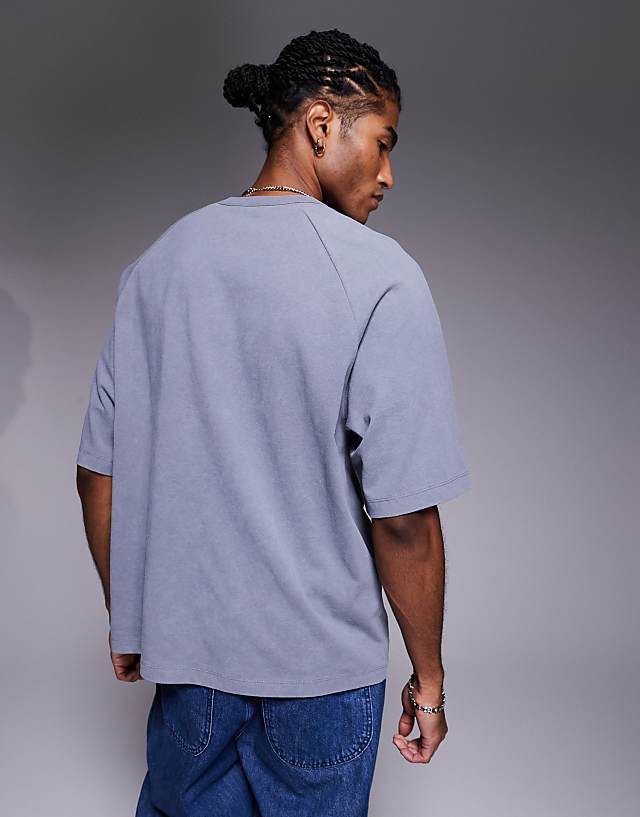 Asos ASOS DESIGN Relaxed Fit T-shirt With Studio Ventures Graphic In Washed Grey