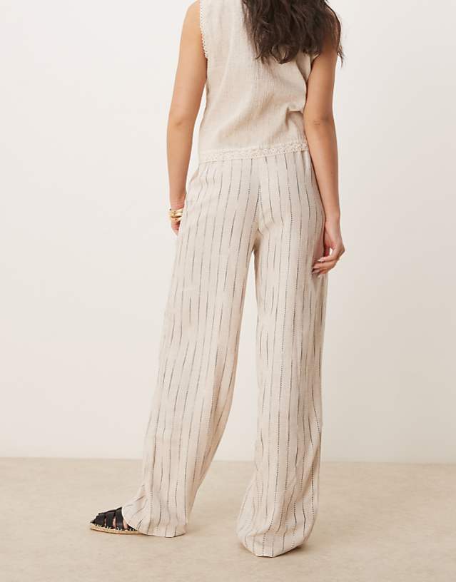 Asos ASOS DESIGN Relaxed Straight Leg Trousers With Linen In Natural Squiggle Stripe