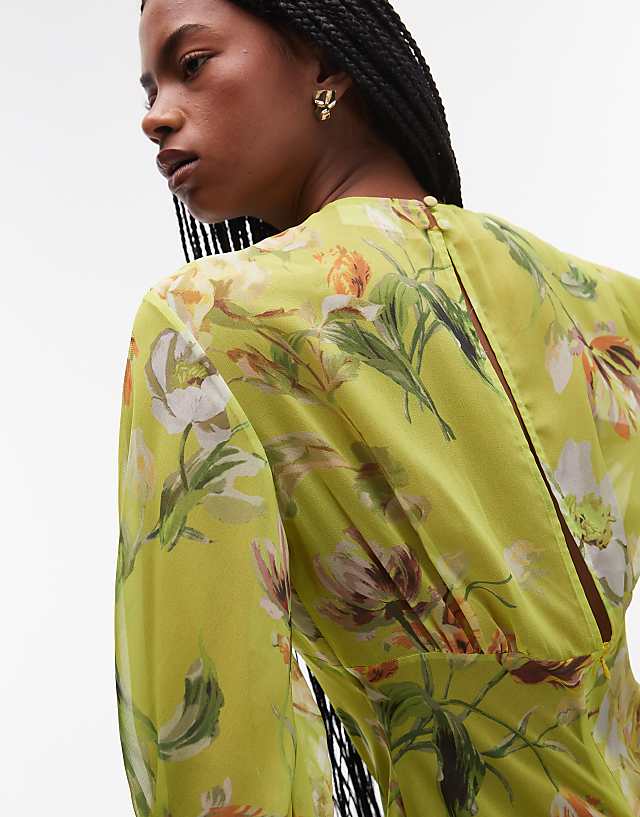 Asos ASOS DESIGN Sheer Seam Detail Maxi Tea Dress In Green Vintage Floral