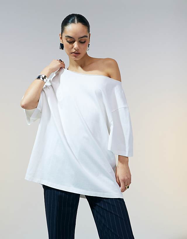 Asos ASOS DESIGN Slouchy Off Shoulder Oversized Tee In White
