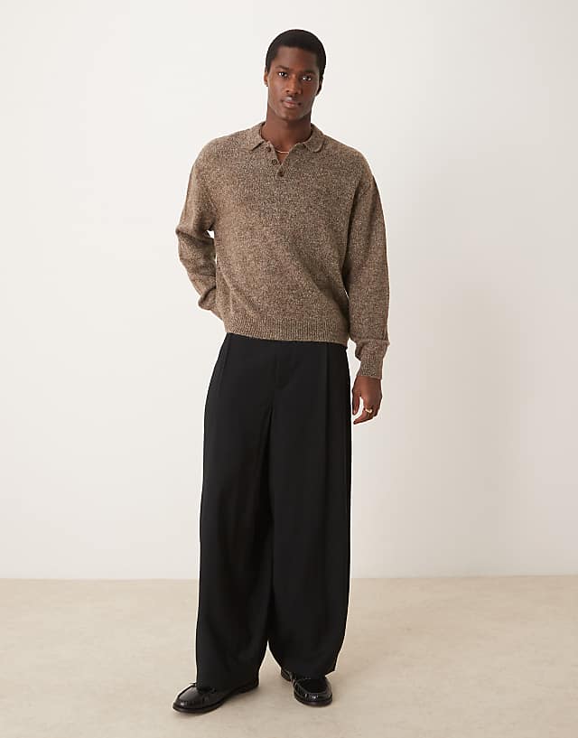 Asos ASOS DESIGN Smart Extreme Tapered Trousers With Front Pleats In Black