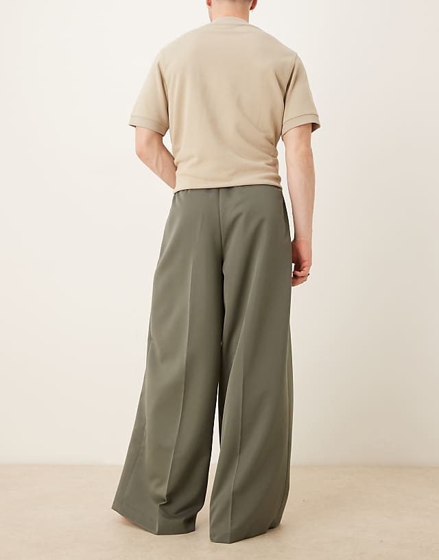 Asos ASOS DESIGN Smart Extreme Wide Leg Trousers With Front Pleats In Green