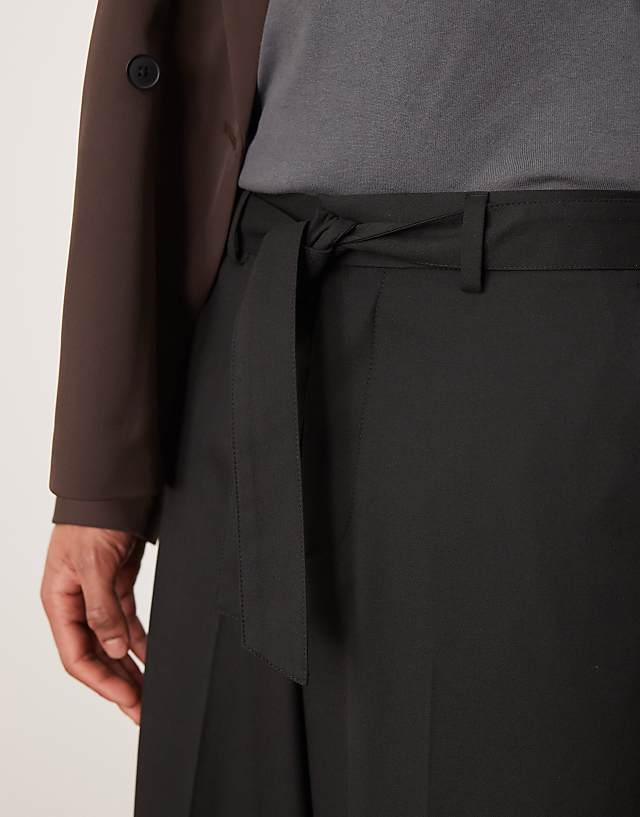 Asos ASOS DESIGN Smart Extreme Wide Trousers With Belt In Black
