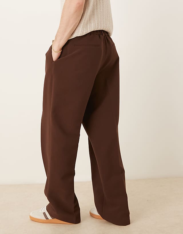 Asos ASOS DESIGN Smart Half Elasticated Wide Leg Trousers With Front Pleat And Chunky Belt Loops In Brown