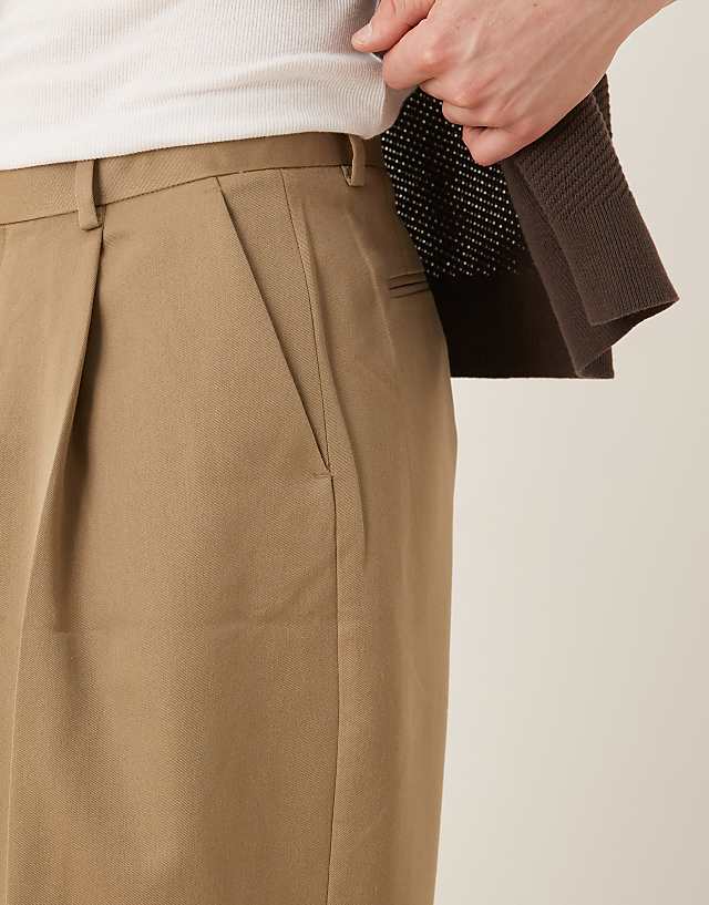 Asos ASOS DESIGN Smart Loose Fit Trousers With Front Pleat In Camel