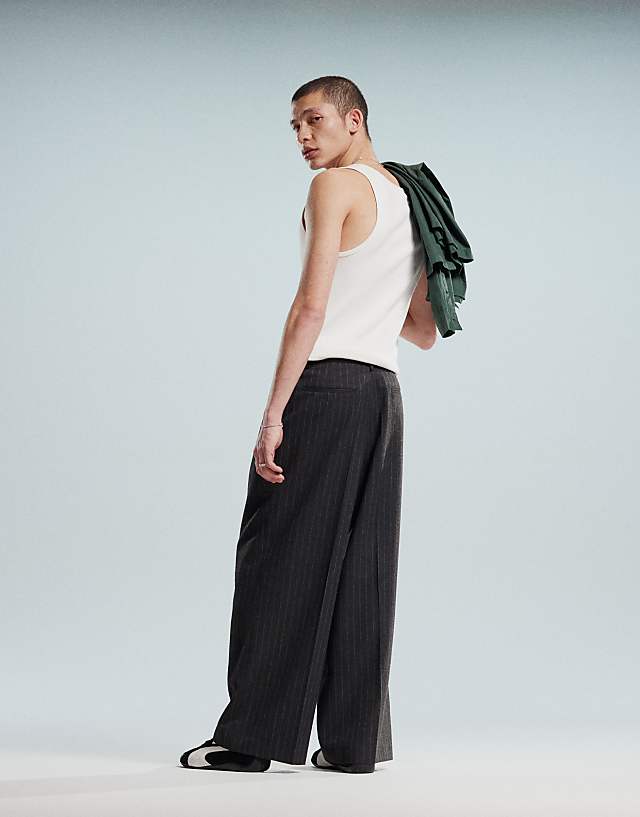 Asos ASOS DESIGN Smart Loose Leg Trousers In Light Grey Textured Pinstripes