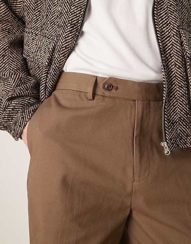 Asos ASOS DESIGN Smart Oversized Tapered Cotton Chino Trousers With Front Pleat In Khaki