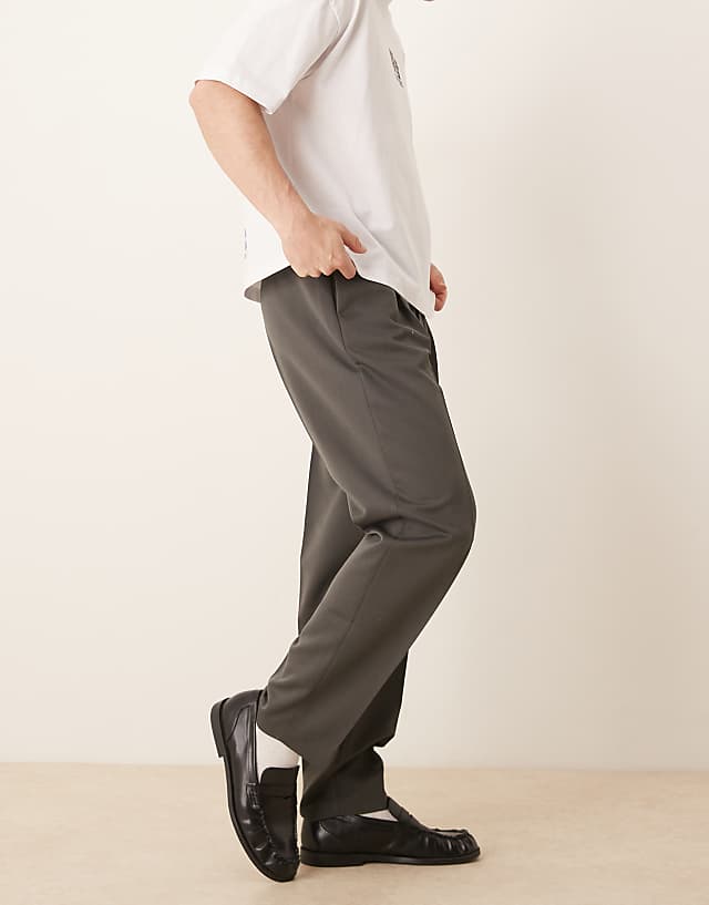 Asos ASOS DESIGN Smart Oversized Tapered Trousers In Charcoal With Front Pleat