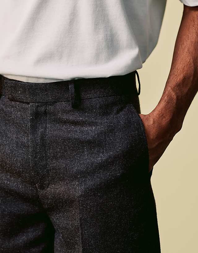 Asos ASOS DESIGN Smart Oversized Tapered Trousers With Front Pleats In Charcoal Brushed Fabric