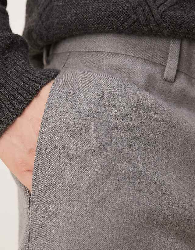 Asos ASOS DESIGN Smart Oversized Tapered Trousers With Front Pleats In Light Grey Brushed Fabric
