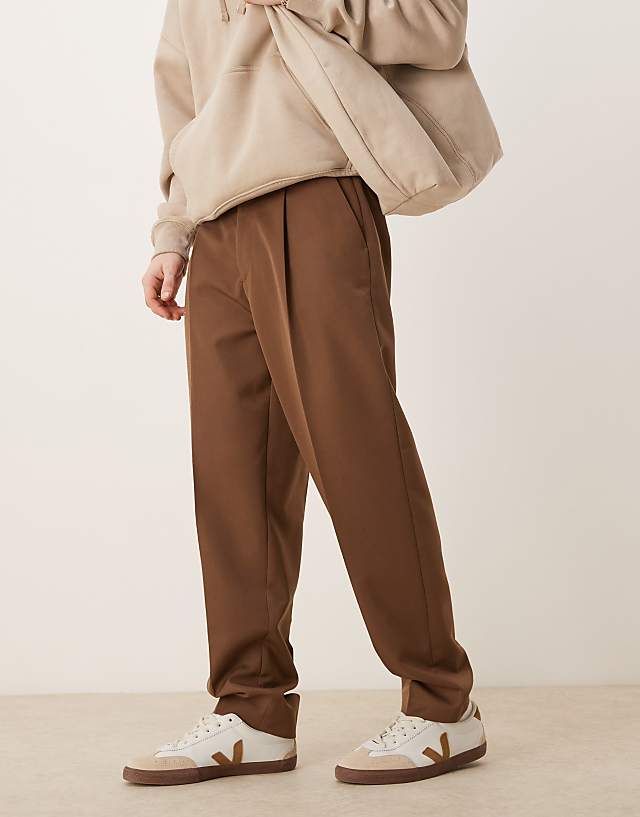 Asos ASOS DESIGN Smart Oversized Tapered Trousers With Front Pleat In Brown