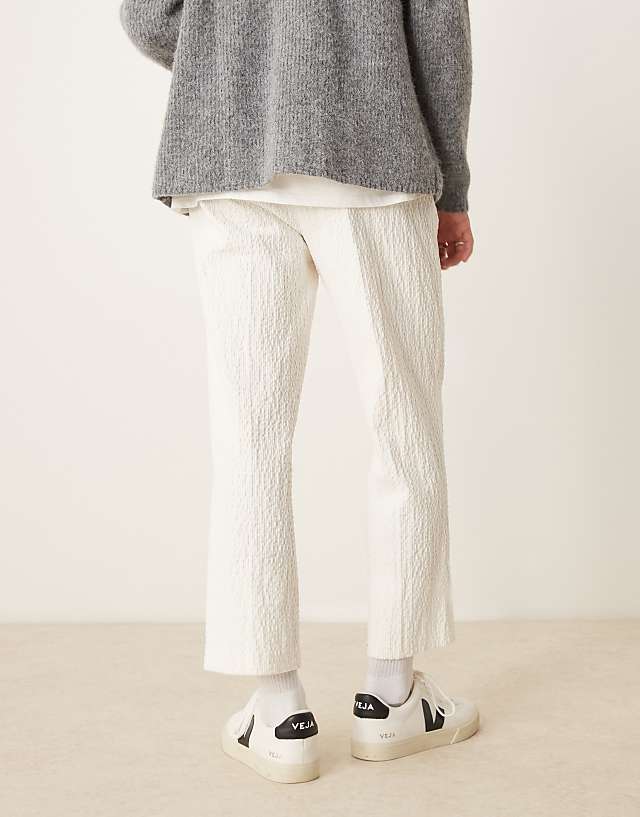 Asos ASOS DESIGN Smart Straight Cropped Trousers In White Crinkled Velvet