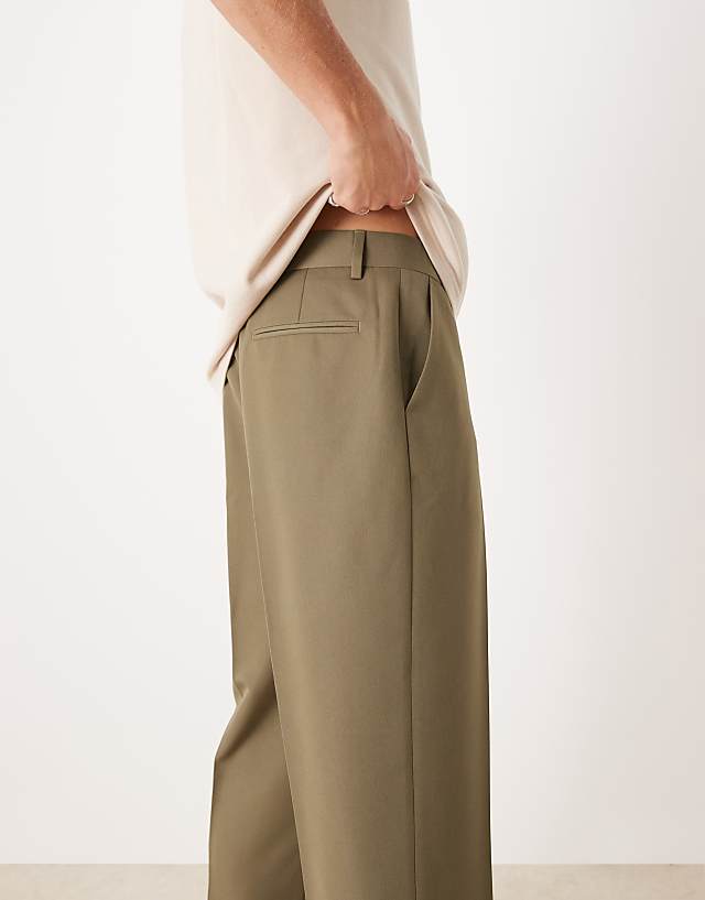 Asos ASOS DESIGN Smart Straight Leg Cropped Trousers In Brown
