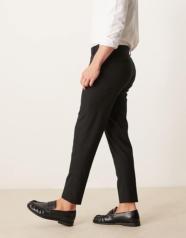 Asos ASOS DESIGN Smart Tapered Fit Trousers In Black