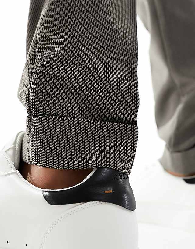 Asos ASOS DESIGN Smart Tapered Fit Trousers In Brown Microtexture