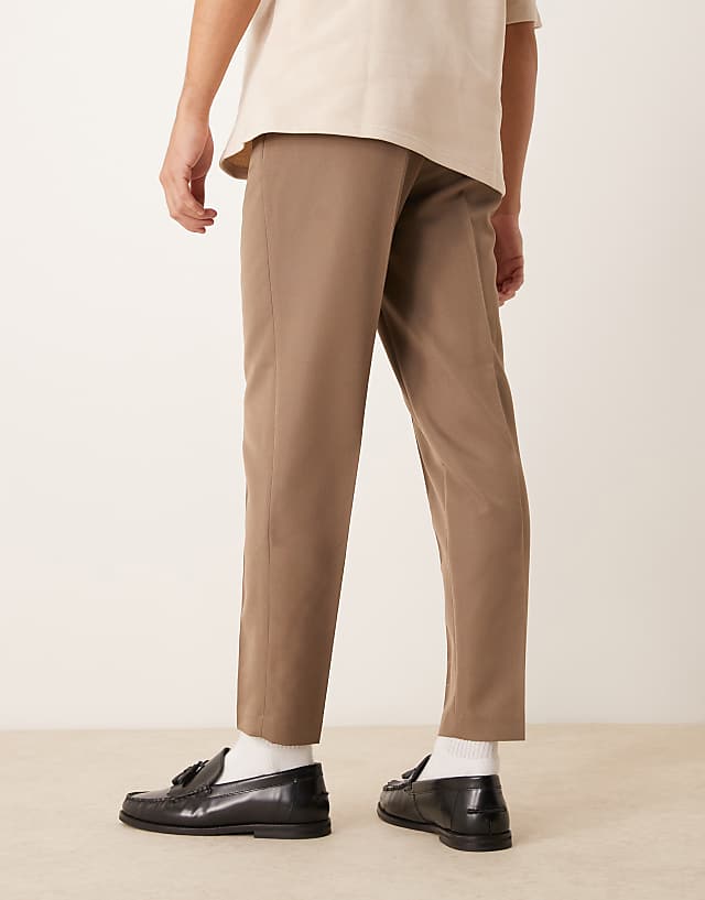 Asos ASOS DESIGN Smart Tapered Fit Trousers In Brown
