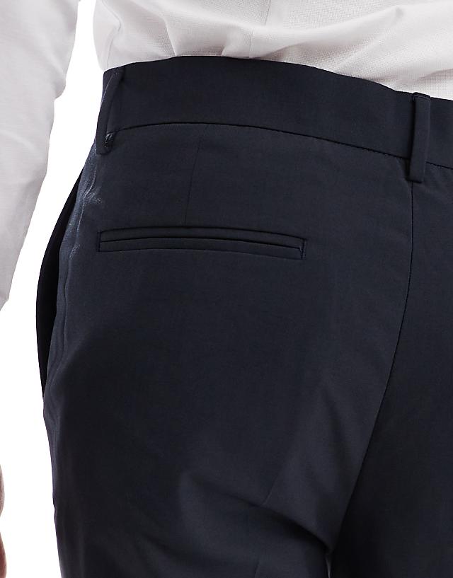 Asos ASOS DESIGN Smart Tapered Fit Trousers With Front Pleat In Charcoal