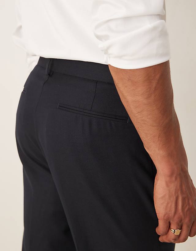 Asos ASOS DESIGN Smart Tapered Trousers With Front Pleat In Navy Microtexture