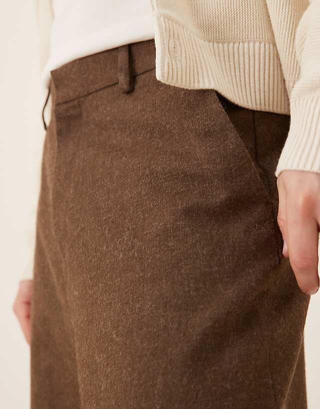 Asos ASOS DESIGN Smart Wide Barrel Leg Fit Trousers With Front Pleats In Brown Brushed Fabric - BROWN