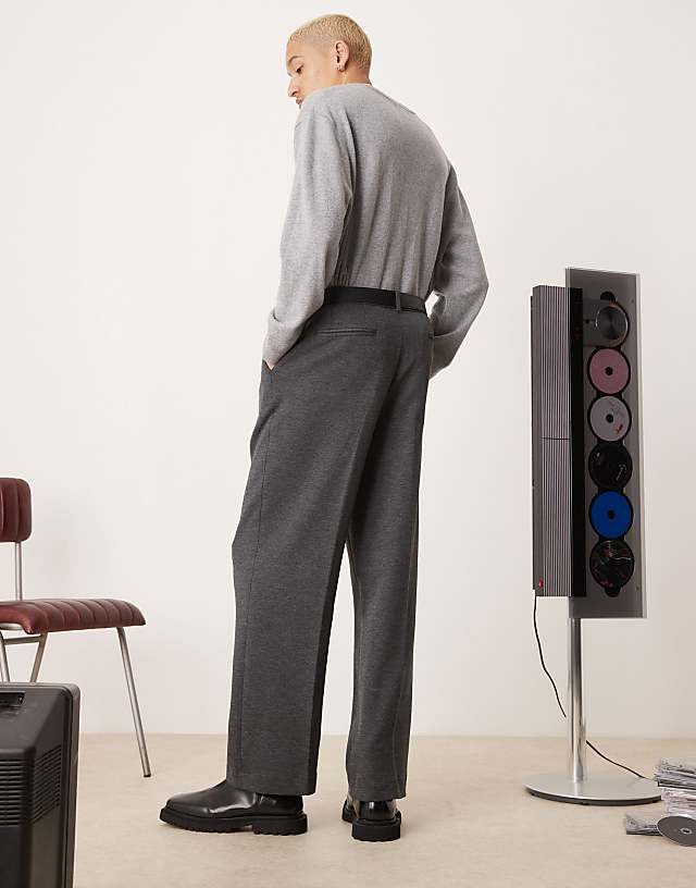 Asos ASOS DESIGN Smart Wide Leg Brushed Texture Trousers With Front Pleats In Charcoal