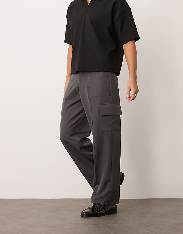 Asos ASOS DESIGN Smart Wide Leg Cargo Trousers With Toggle Hem In Grey