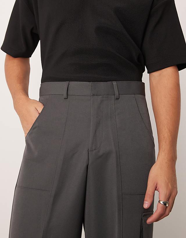 Asos ASOS DESIGN Smart Wide Leg Cargo Trousers With Toggle Hem In Grey