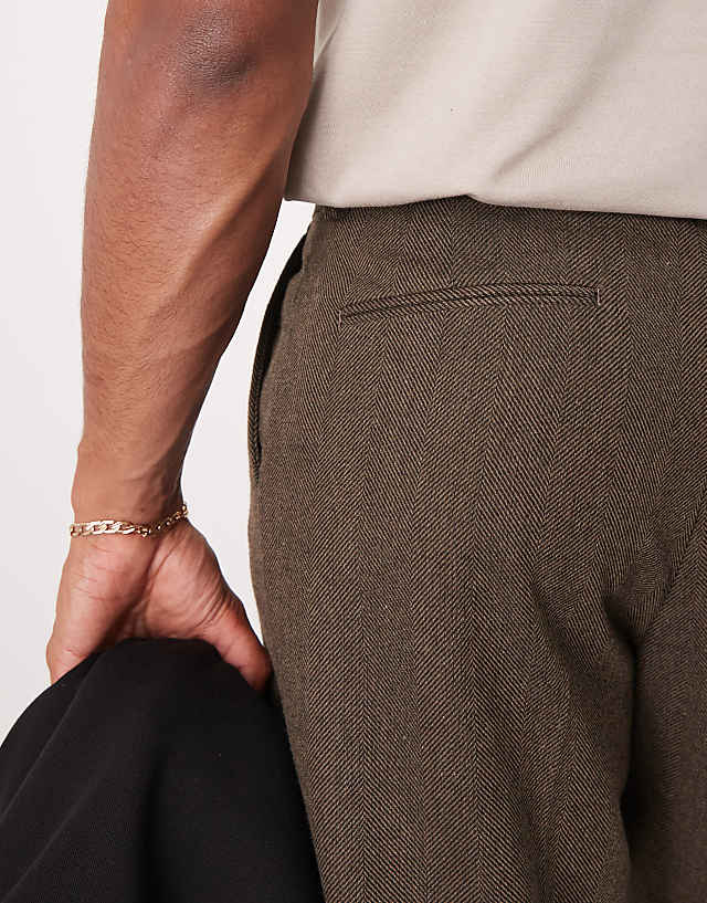 Asos ASOS DESIGN Smart Wide Leg Pleated Trousers In Brown With Wool Herringbone